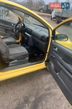 Хетчбек Volkswagen Fox 2006 в  фото 7 Хетчбек Volkswagen Fox 2006 в