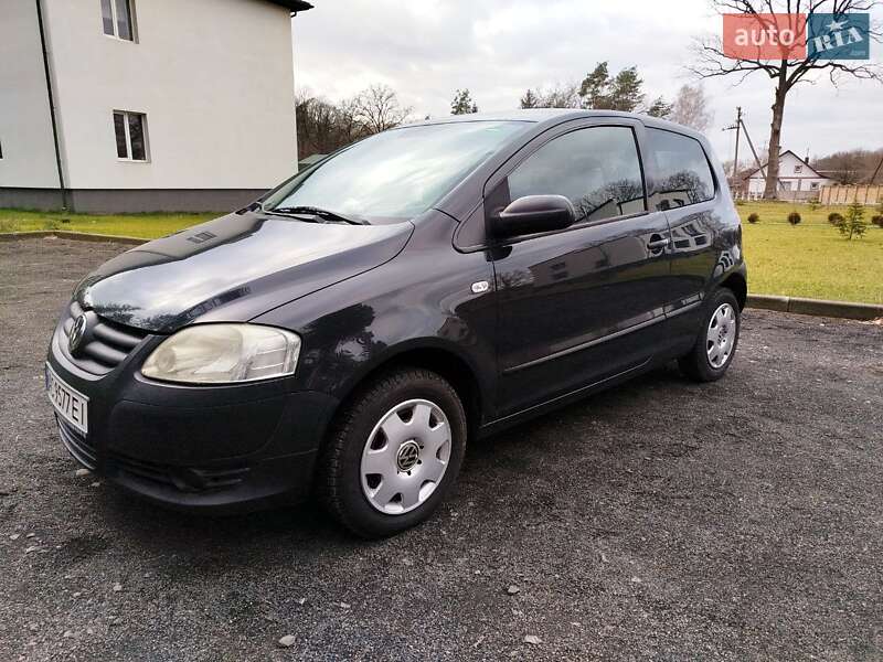 Хэтчбек Volkswagen Fox 2011 в Луцке фото 10 Хэтчбек Volkswagen Fox 2011 в Луцке
