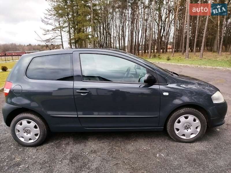 Хэтчбек Volkswagen Fox 2011 в Луцке фото 7 Хэтчбек Volkswagen Fox 2011 в Луцке