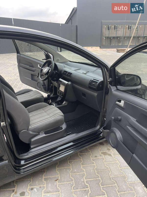 Хэтчбек Volkswagen Fox 2005 в Тернополе