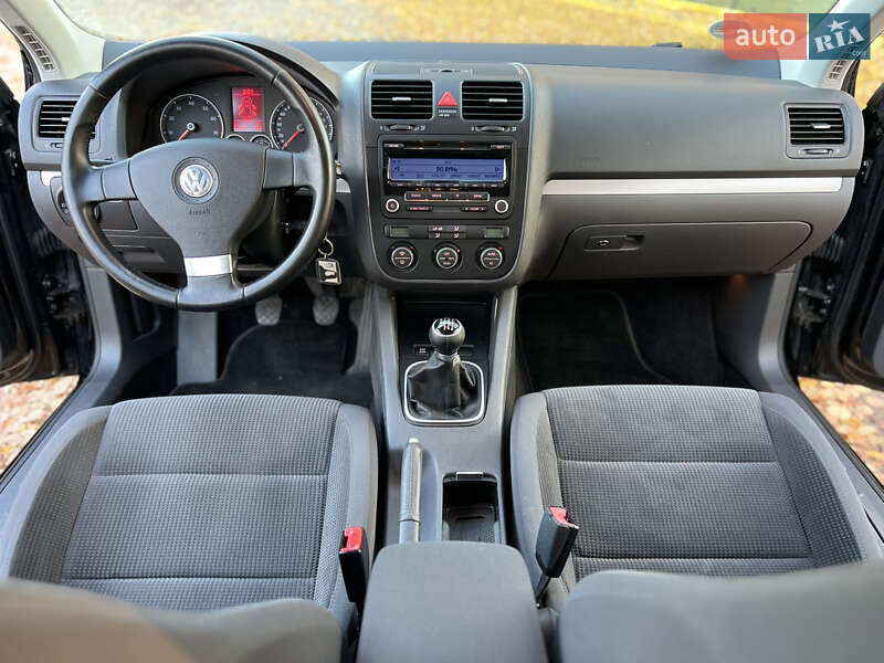 Хетчбек Volkswagen Gol 2010 в Тернополі