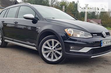 Універсал Volkswagen Golf Alltrack 2016 в Городку