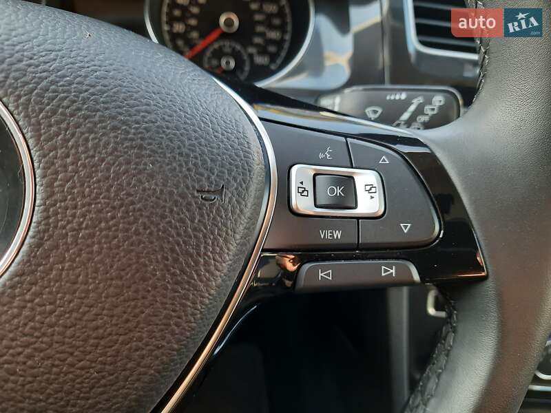 Универсал Volkswagen Golf Alltrack 2018 в Львове
