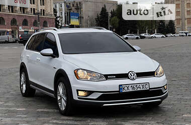 Універсал Volkswagen Golf Alltrack 2016 в Харкові