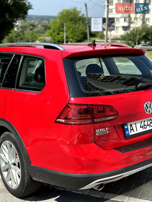 Універсал Volkswagen Golf Alltrack 2016 в Фастові