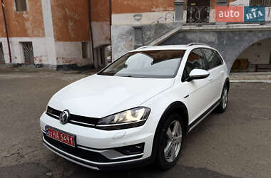 Універсал Volkswagen Golf Alltrack 2015 в Кременці