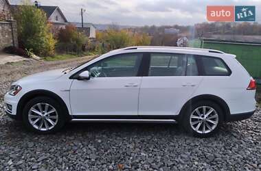 Универсал Volkswagen Golf Alltrack 2017 в Хмельницком