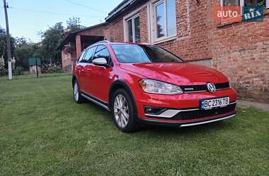 Універсал Volkswagen Golf Alltrack 2016 в 
