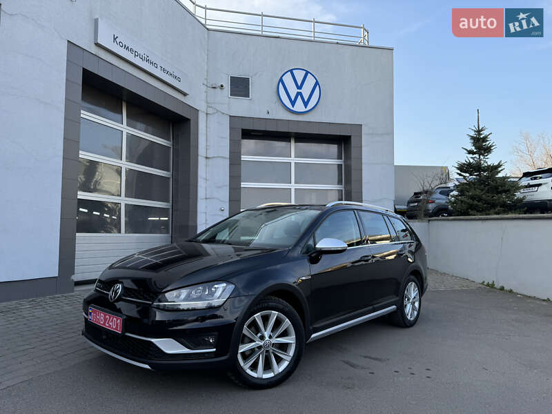 Универсал Volkswagen Golf Alltrack 2016 в Ровно