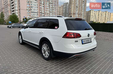 Универсал Volkswagen Golf Alltrack 2017 в 