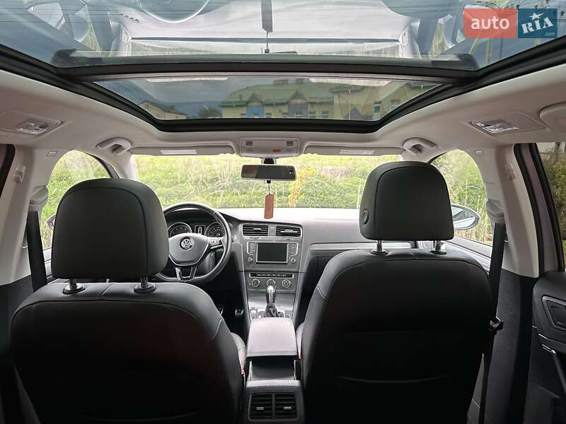 Универсал Volkswagen Golf Alltrack 2016 в Львове