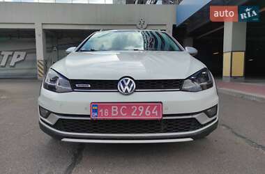 Універсал Volkswagen Golf Alltrack 2017 в 