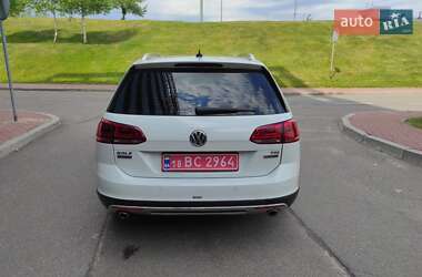 Універсал Volkswagen Golf Alltrack 2017 в 