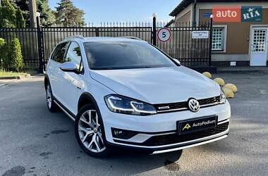 Універсал Volkswagen Golf Alltrack 2019 в Києві
