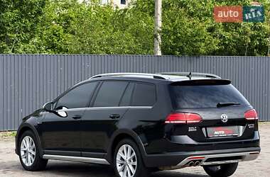 Універсал Volkswagen Golf Alltrack 2018 в 