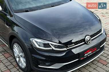 Універсал Volkswagen Golf Alltrack 2018 в 