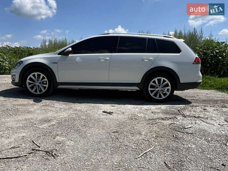 Volkswagen Golf Alltrack 2016