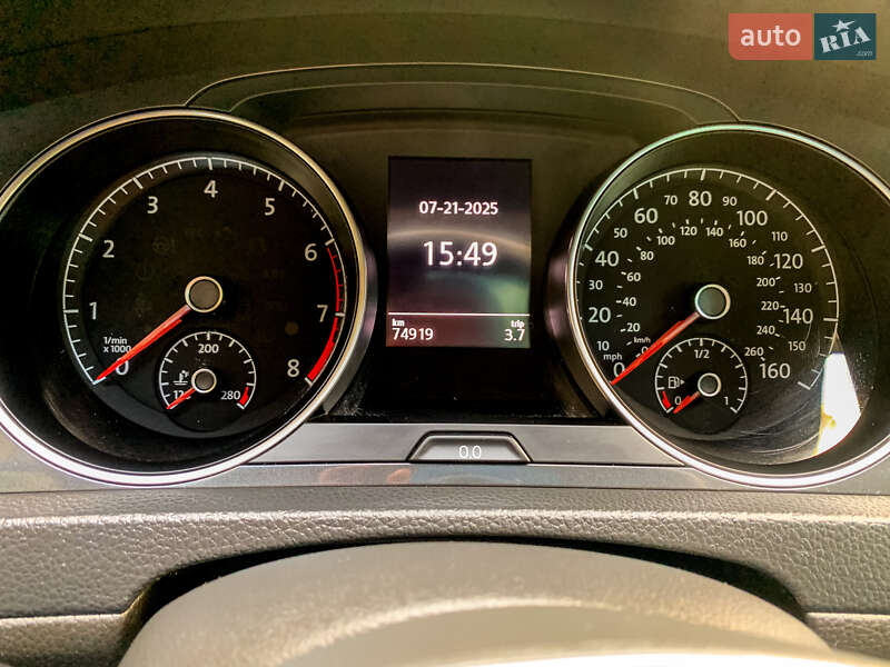 Универсал Volkswagen Golf Alltrack 2017 в Киеве