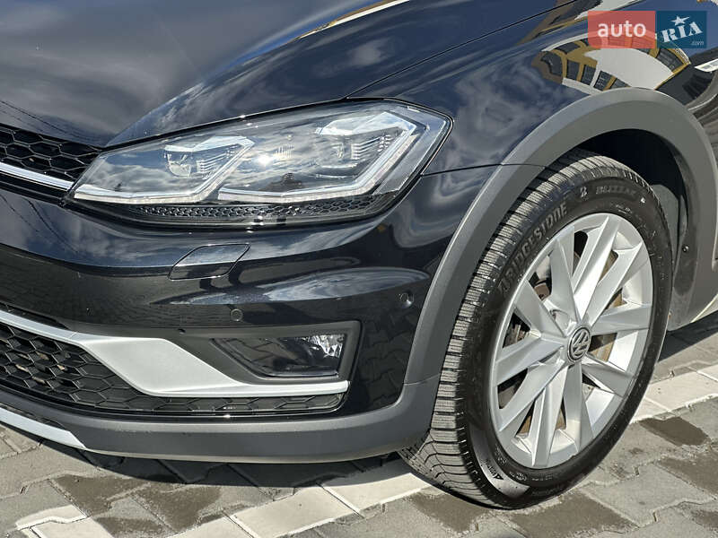 Универсал Volkswagen Golf Alltrack 2018 в Луцке фото 19 Универсал Volkswagen Golf Alltrack 2018 в Луцке