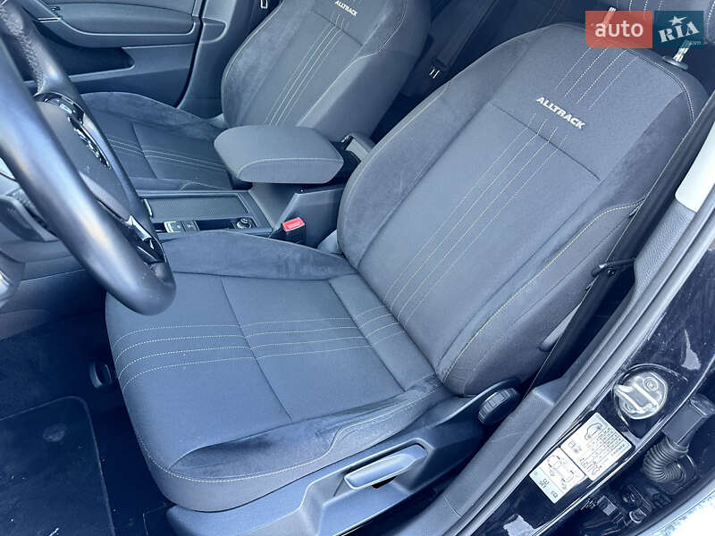 Универсал Volkswagen Golf Alltrack 2018 в Луцке фото 50 Универсал Volkswagen Golf Alltrack 2018 в Луцке