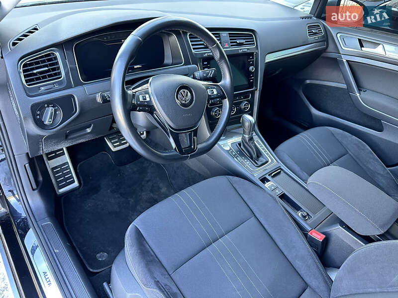 Универсал Volkswagen Golf Alltrack 2018 в Луцке фото 54 Универсал Volkswagen Golf Alltrack 2018 в Луцке