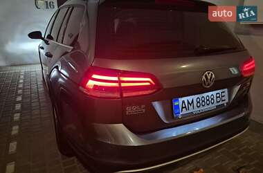 Універсал Volkswagen Golf Alltrack 2017 в Києві