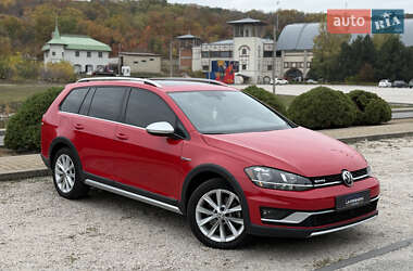 Универсал Volkswagen Golf Alltrack 2019 в 