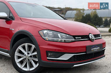Универсал Volkswagen Golf Alltrack 2019 в 
