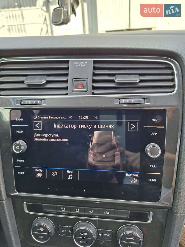 Универсал Volkswagen Golf Alltrack 2018 в Борщеве