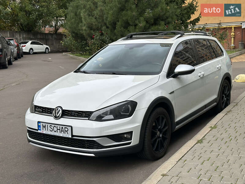 Универсал Volkswagen Golf Alltrack 2016 в Одессе