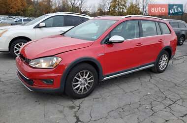 Універсал Volkswagen Golf Alltrack 2016 в Луцьку