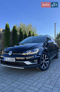 Универсал Volkswagen Golf Alltrack 2018 в Дрогобыче
