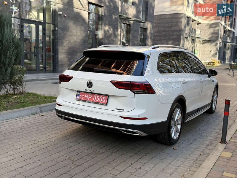 Универсал Volkswagen Golf Alltrack 2023 в Броварах
