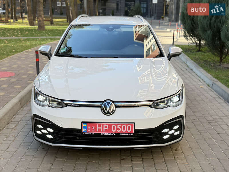 Универсал Volkswagen Golf Alltrack 2023 в Броварах