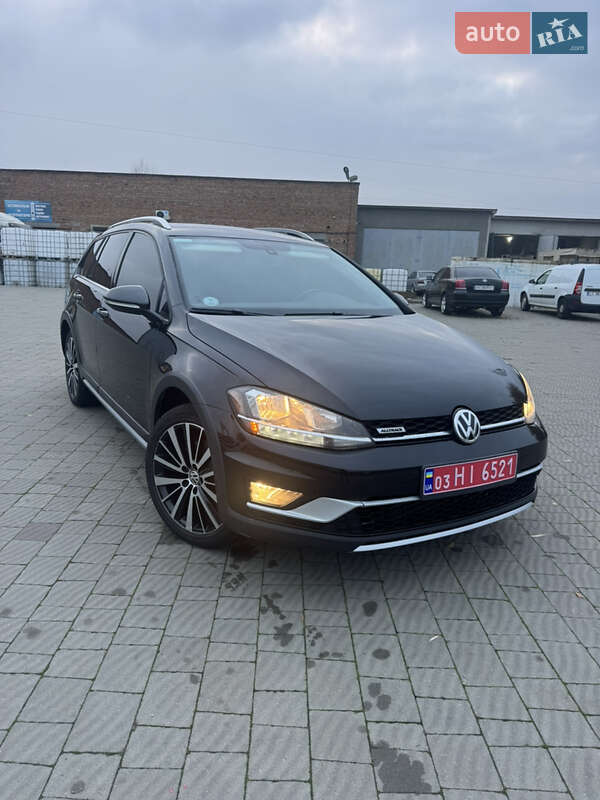 Универсал Volkswagen Golf Alltrack 2019 в Владимире фото 3 Универсал Volkswagen Golf Alltrack 2019 в Владимире