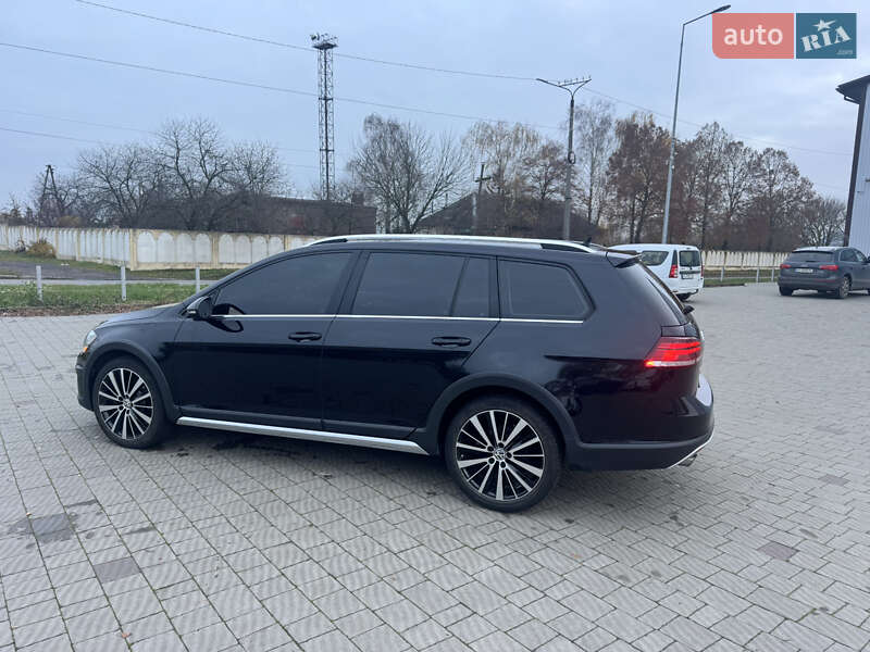 Универсал Volkswagen Golf Alltrack 2019 в Владимире фото 20 Универсал Volkswagen Golf Alltrack 2019 в Владимире