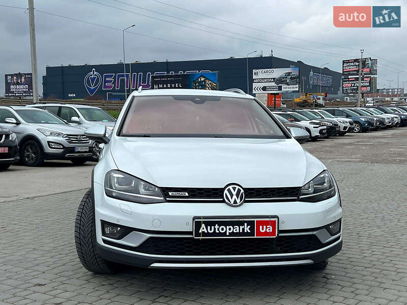 Універсал Volkswagen Golf Alltrack 2016 в Львові