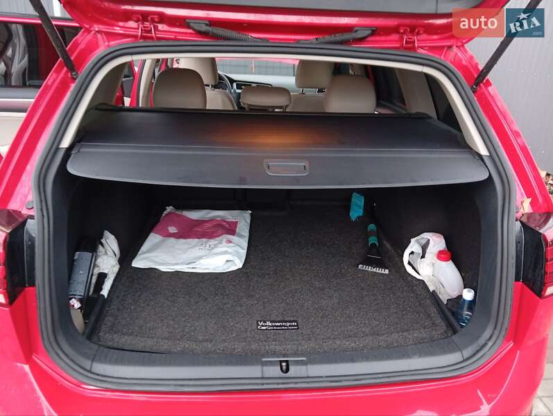 Универсал Volkswagen Golf Alltrack 2019 в Днепре