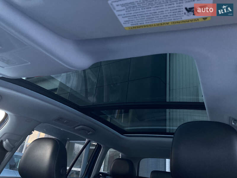 Универсал Volkswagen Golf Alltrack 2017 в Ровно