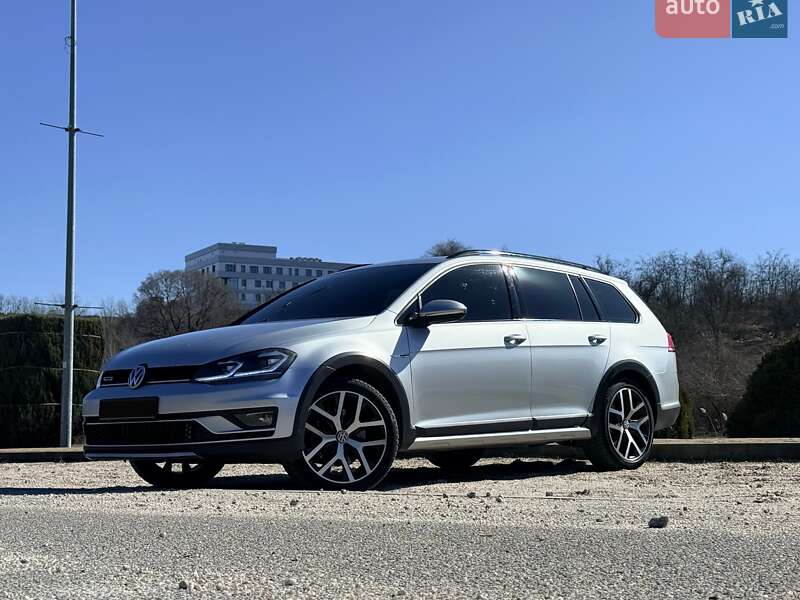 Volkswagen Golf Alltrack 2016