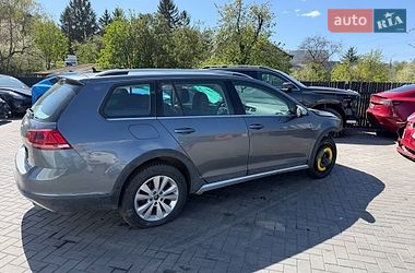 Універсал Volkswagen Golf Alltrack 2017 в Луцьку