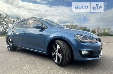 Хэтчбек Volkswagen Golf GTD 2013 в Киеве