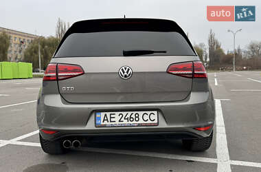 Хетчбек Volkswagen Golf GTD 2014 в Дніпрі