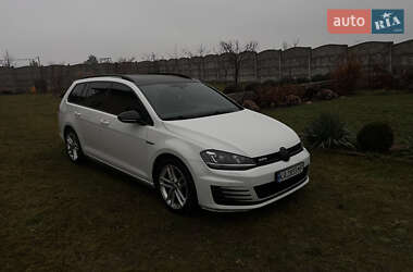 Універсал Volkswagen Golf GTD 2016 в Києві