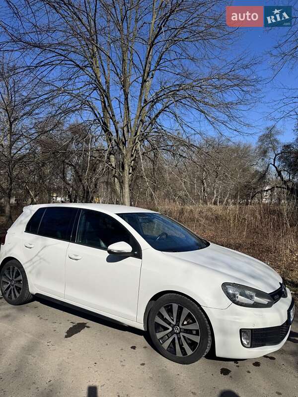 Хетчбек Volkswagen Golf GTD 2011 в Ватутіному
