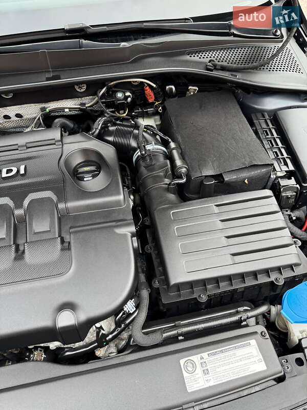 Хетчбек Volkswagen Golf GTD 2016 в Києві фото 29 Хетчбек Volkswagen Golf GTD 2016 в Києві