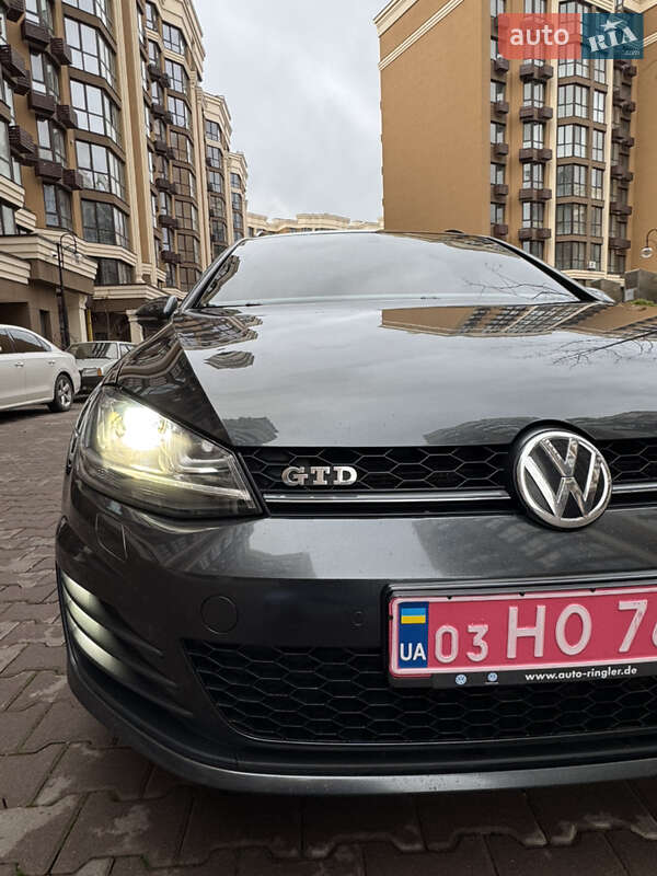 Универсал Volkswagen Golf GTD 2016 в Киеве