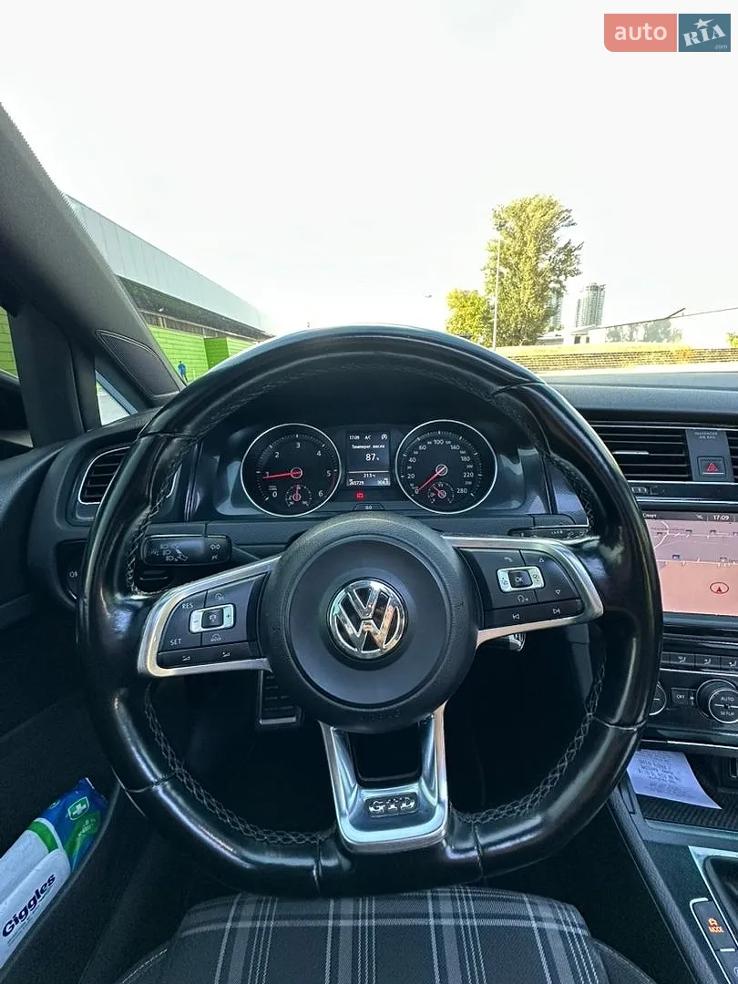 2013 Volkswagen Golf GTI - мініатюра 17