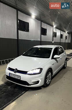Хэтчбек Volkswagen Golf GTE 2016 в Черновцах