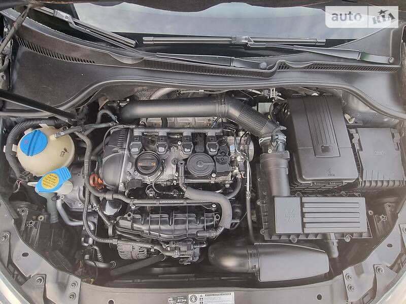 Хетчбек Volkswagen Golf GTI 2011 в Києві